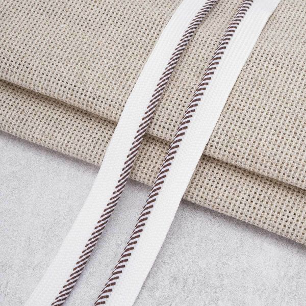 Кант декоративный 11 мм / 27.43 метра, белый/30 коричневый, 3Al307