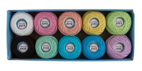 Пряжа нитки Ирис ассорти / уп.10 мот. по 10 г, 82 м, 20, Gamma