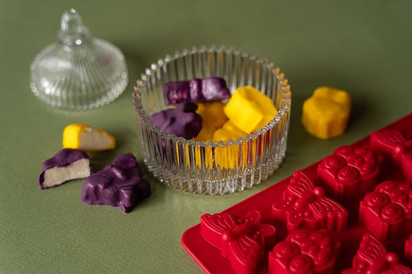 Форма силиконовая для конфет 21.5х11.7х1.7 см, №02 совы и Бабочки -13 ячеек (21.5х11.7х1.7 см), S-Chief SPC-0130