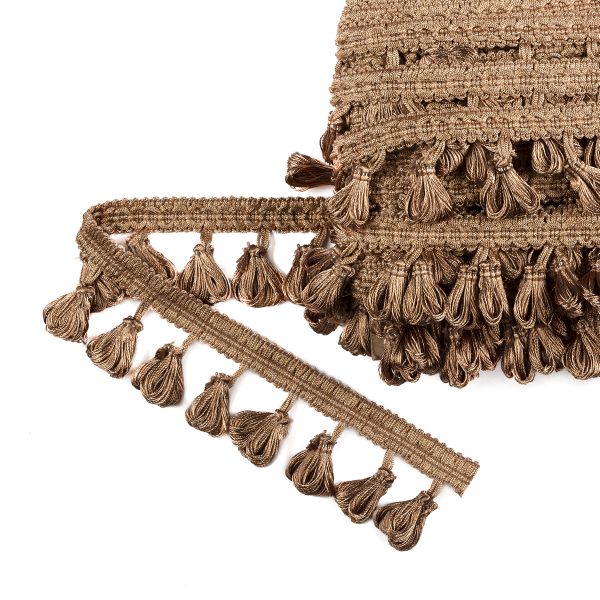 Бахрома отделочная 45.0 мм / 10 метров, с кистями, 107 бежевый, Gamma 555