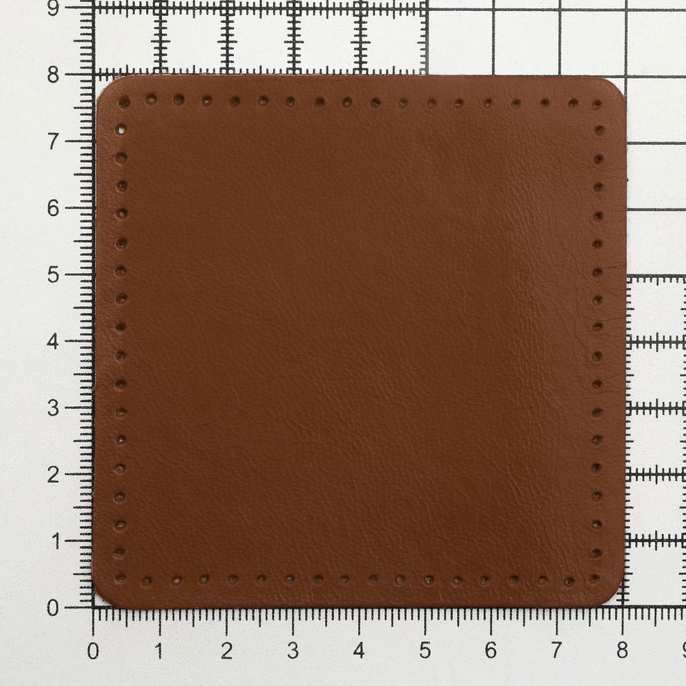 Заплатки пришивные из кожи, квадрат 8см с перфорацией, 2 шт, 100% кожа, 02 светло-коричневый, 9122