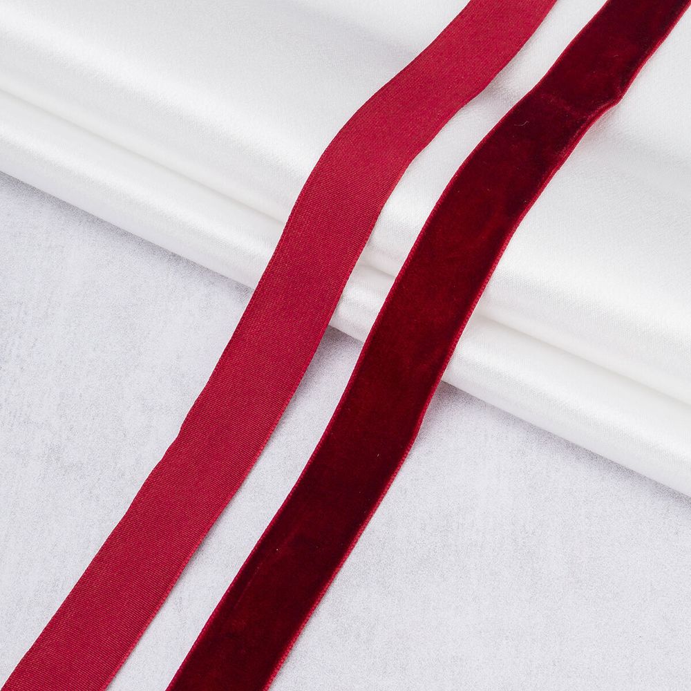 Лента бархатная (тесьма) 20 мм / 32.9 метра, 85 темно-красный, 0081-1901