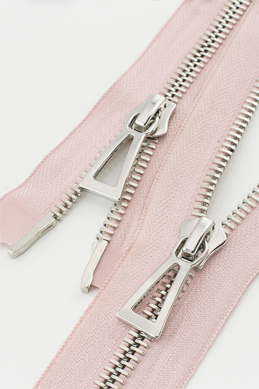 Молния трактор Т5 (5 мм) 2 зам., разъем., 110 см, никель, цв. D274 пыльная роза, MaxZipper Premium, 1 шт /TOS/