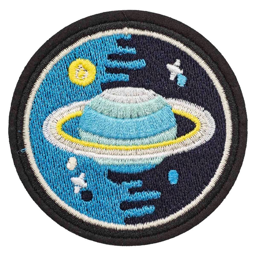 Термоаппликация "Планета среди звезд", 6.6х6.6см