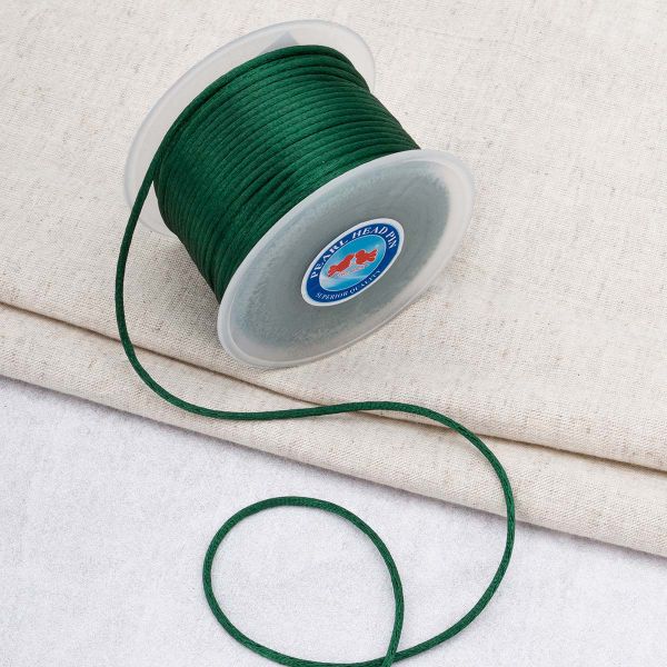 Шнур атласный корсетный ⌀2.0 мм / 50 метров, 3045 зеленый