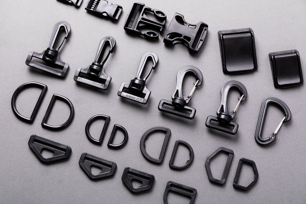 Полукольцо пластик 25 мм, 100 шт, черный, Gamma DRB001