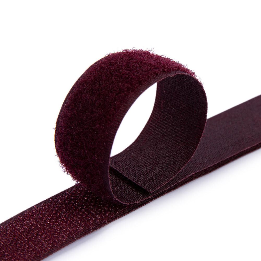 Лента контактная липучка (велкро) пришивная 20 мм / 25 метров, 090 т.бордовый, Gamma LG-20, ПАРА (крючок+петля), качество "B" Лента контактная липучка (велкро) пришивная 20 мм / 25 метров, 090 т.бордовый, Gamma LG-20, ПАРА (крючок+петля), качество "B"