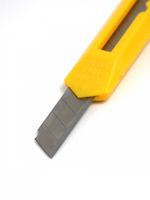 Нож канцелярский 09 мм, UN-9