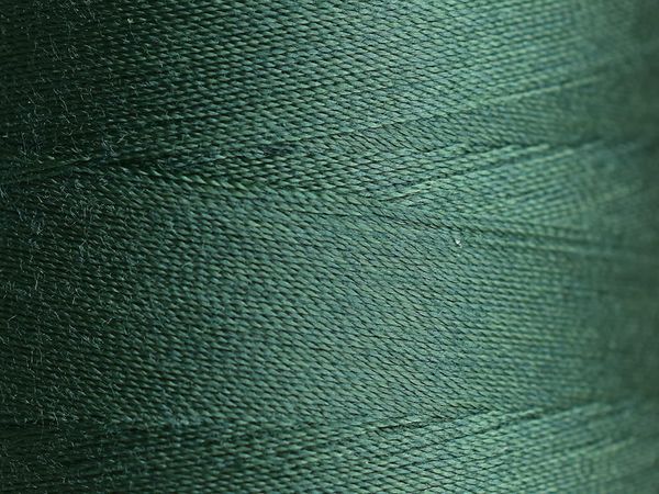 Нитки для машинной стежки Madeira Aeroquilt №40, 2750 м, цв. 8473, 9130B, 1 катушка