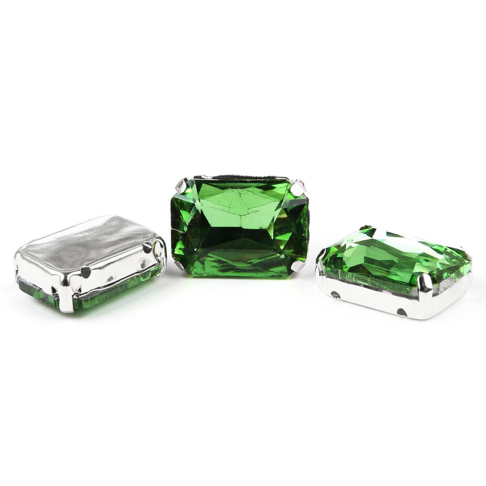 Хрустальные стразы в цапах прямоугольные (серебро) изумрудный 13х18мм, 3 штук Astra&Craft, ПЦ007НН1318