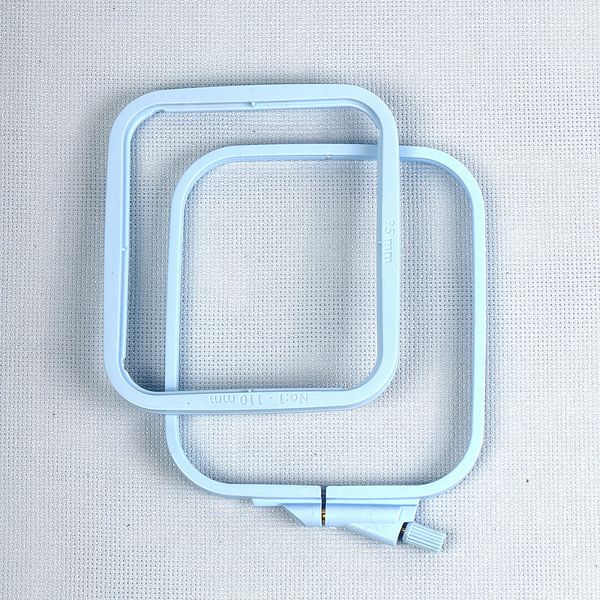 Пяльцы-рамка Nurge пластиковые 110х95 цв.синий