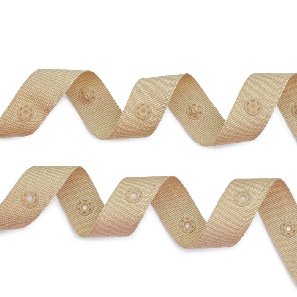 Кнопки пластиковые на тесьме (кн. ⌀ 7мм, тесьма 18 мм, шаг 1.7 см), бежевый, 45.7м