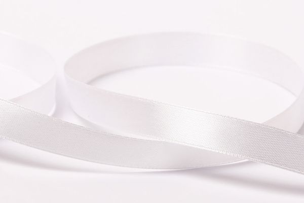 Лента атласная 1-сторонняя 12.0 мм / 33±2 метра, 001 белый, Gamma