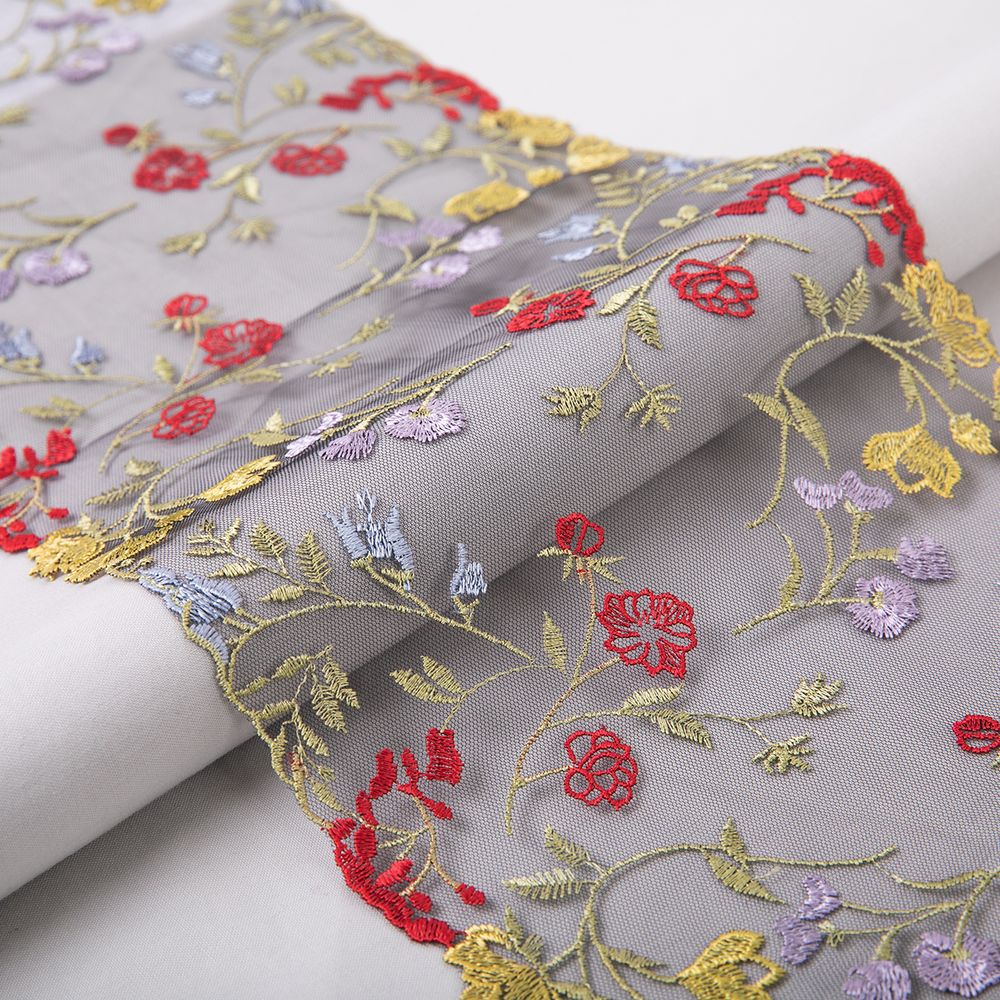 Кружево на сетке широкое 180 мм / 14 м, ±1 Турция, черный, Gamma GCKM-180-02