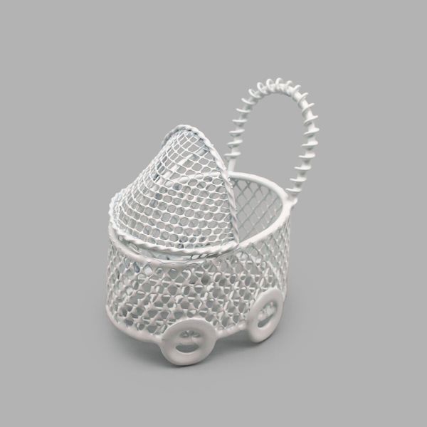 Миниатюра кукольная: Колясочка ажурная 4х3х5 см, металл., Y-435/1 белая