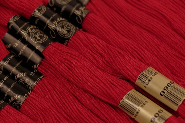 Мулине ПНК им.Кирова цв.2407 т.голубой, 12 мотков по 10 метров