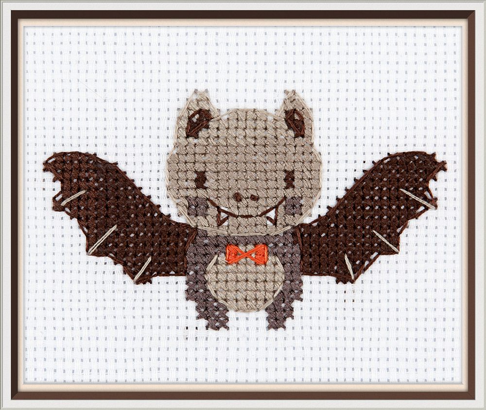 Набор для вышивания Klart 12-062, Летучая мышка, 13х9 см