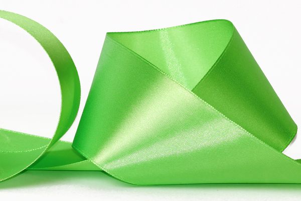 Лента атласная 1-сторонняя 50.0 мм / 33±2 метра, 089 св-салатовый, Gamma