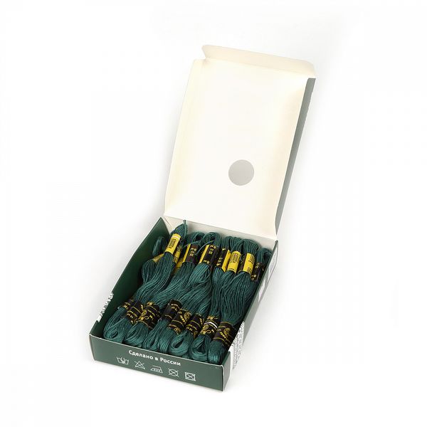 Мулине ПНК им.Кирова цв.9286 т.зеленый, 24 мотка по 8 метров