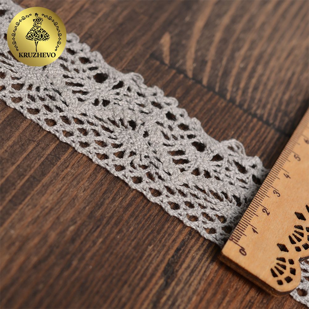 Кружево вязаное (тесьма) 45 мм / 10 метров, диз. 300, цв.25 св.серый, Kruzhevo