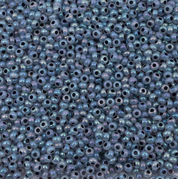 Бисер Preciosa полупрозрачный радужный 10/0, круг.отв, 100 г (5х20 г), (57549)331-19001-10/0