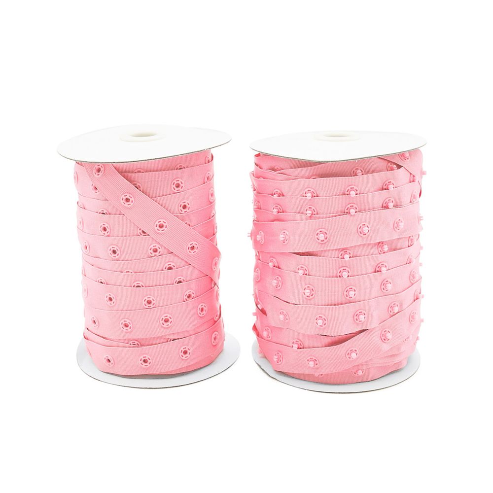 Кнопки пластиковые на тесьме (кн. ⌀ 7мм, тесьма 18 мм, шаг 1.7 см), цв.св.розовый, 45.7м