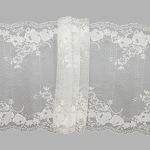 Кружево бельевое эластичное 215 мм / 10 м, белый