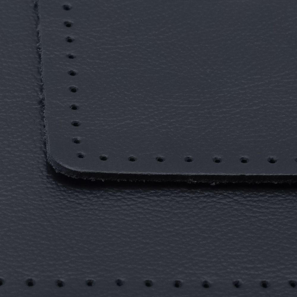 Заплатки пришивные из кожи, квадрат 8см с перфорацией, 2 шт, 100% кожа, 05 темно-синий, 9122