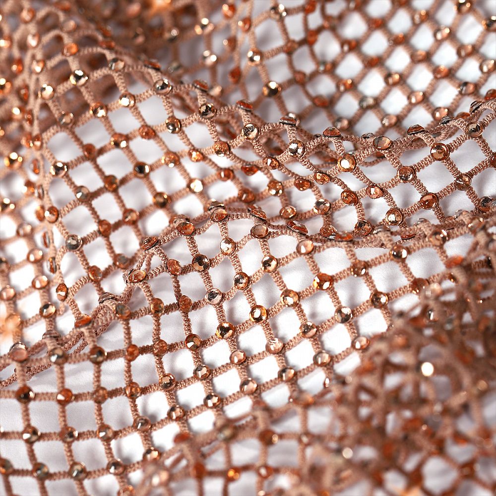 Сетка бельевая со стразами 100 г/м², шир.140 см / 13.71 метра, 2025 цв.68 бежевый /2025.68/