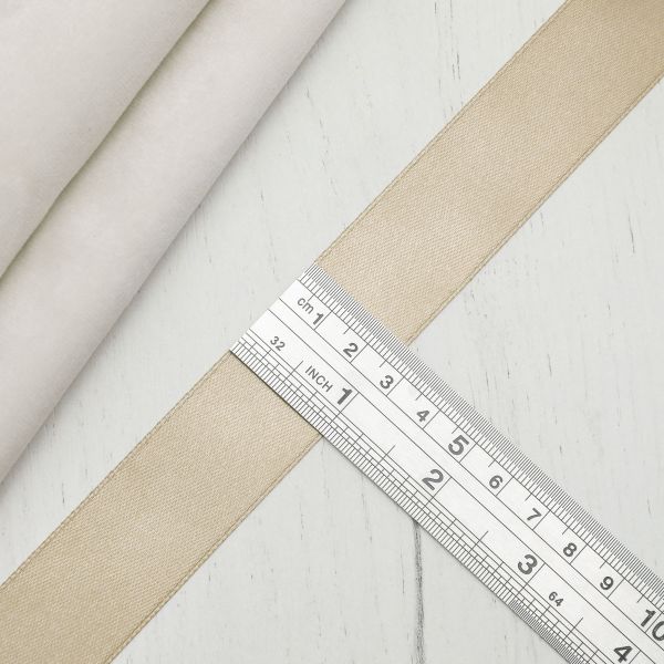 Лента атласная 1-сторонняя 25.0 мм / 22.86±1 метров, 069 т.бежевый, Globus