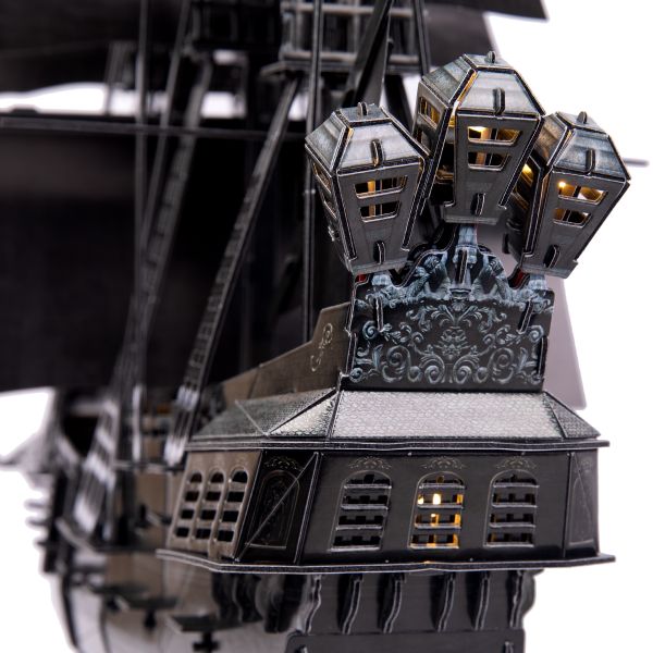 Модель сборная: Серия Корабли 293 элемент. с LED подсветкой, Месть Королевы Анны, Rezark STH-003N