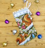 Набор для вышивания нитками МП Студия, Сюрприз для белочки, 24х16 см