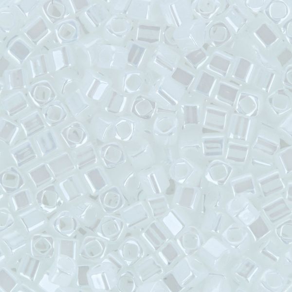 Бисер Toho Cube 2 (1.5 мм), 25 г (5х5 г), 0121 белоснежный/Перламутр