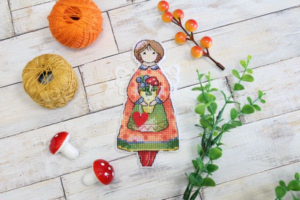Набор для вышивания нитками МП Студия (Жар-птица), Ангел осени, 13х6 см
