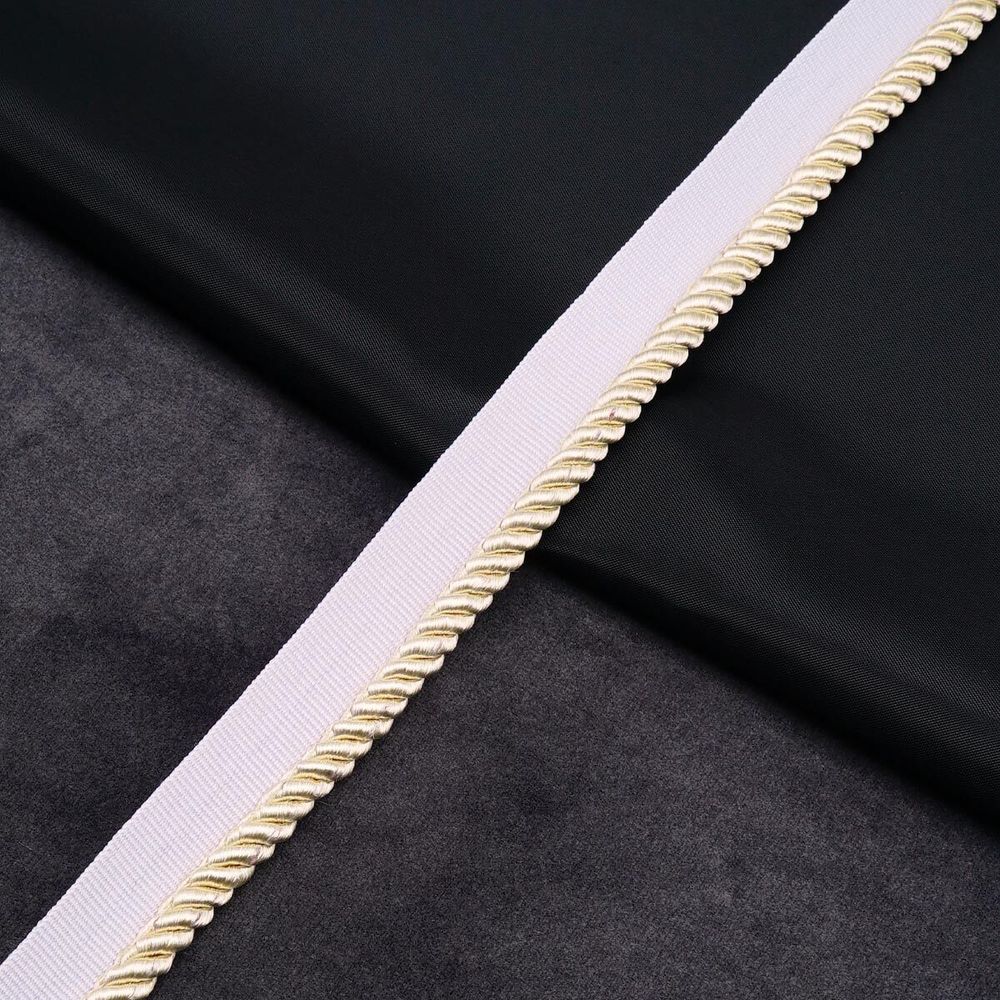 Кант витой 5 мм / 25 метров, белый/03 кремовый, 3AR3294