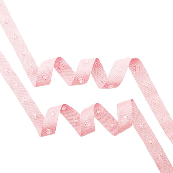 Кнопки пластиковые на тесьме (кн. ⌀ 7мм, тесьма 18 мм, шаг 1.7 см), цв.св.розовый, 45.7м