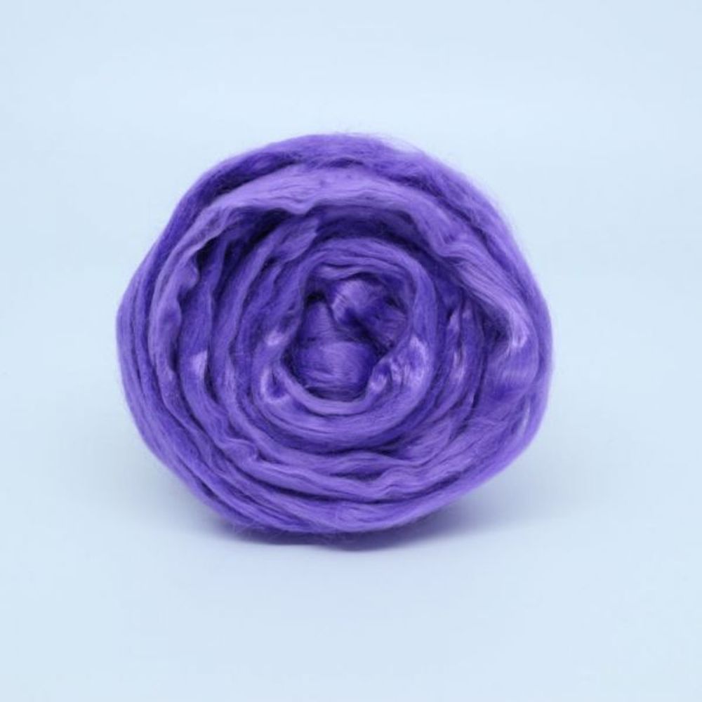 Шерсть для валяния Троицкая Гребенная лента (вискоза) 50г цв.0394 сирень