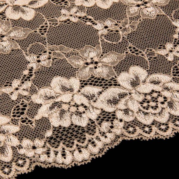 Кружево бельевое эластичное 180 мм / 13.72 м, цв. C180 телесный