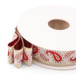 Лента (тесьма) жаккардовая 22.0 мм / 10±0.5 метров, Пейсли, 22807 белый/красный/золото