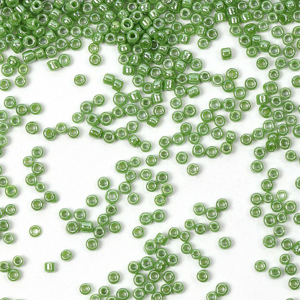 Бисер Magic4Hobby 12/0 (2 мм), 450 г, цв. 124, арт. OL.10/0