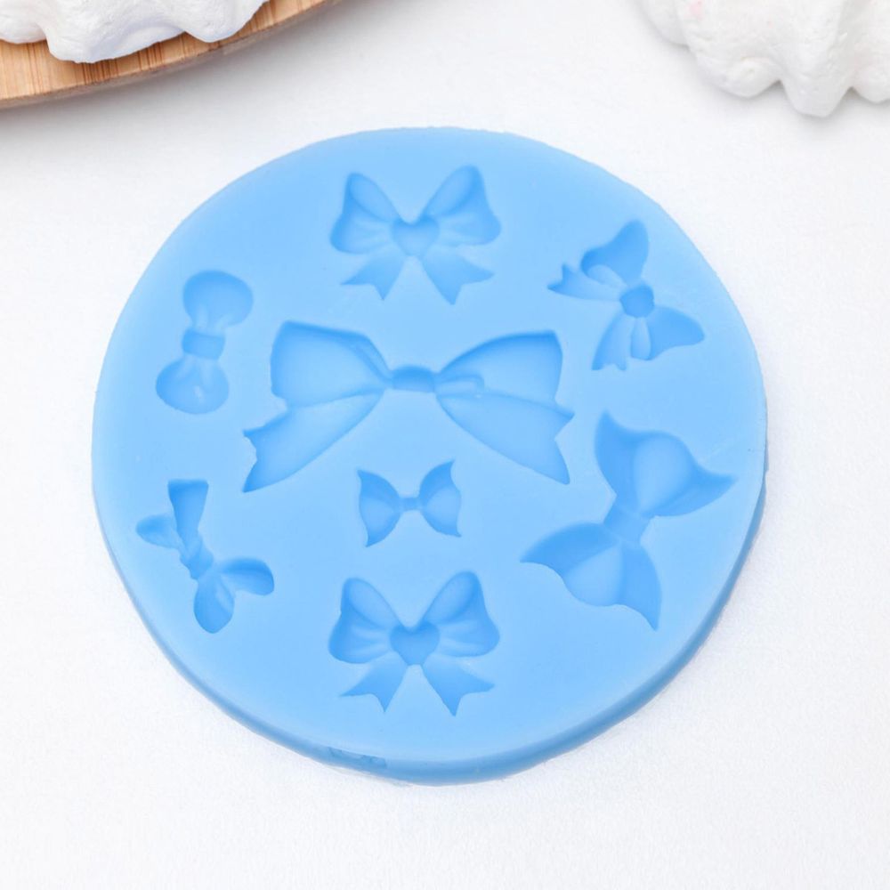 Молд 8,5х8,5х0,8 см, Бант