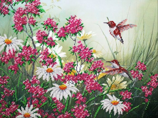 Набор для вышивания бисером Паутинка, Колибри и ромашки 38х28 см