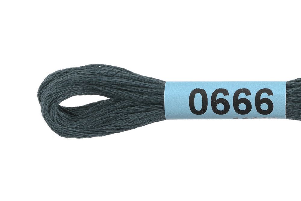 Мулине Gamma 100% хлопок, цв.0666 т.серый, 24 мотка по 8 метров