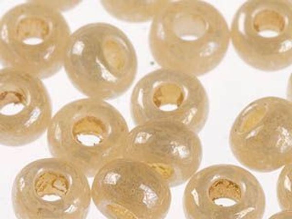 Бисер Preciosa 10/0 (2.3 мм), 50 г, жемчужный, цв. 47115