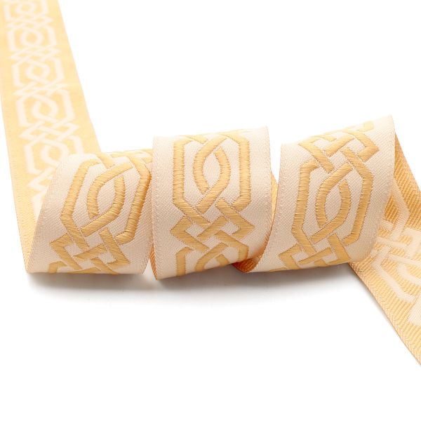 Лента (тесьма) жаккардовая 35.0 мм / 10±0.5 метров, бордюр Кельтский орнамент 35272 V7 золото