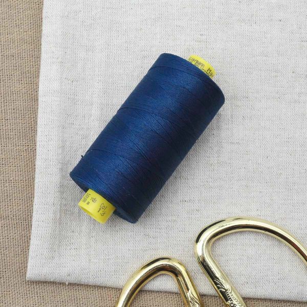 Нитка универсальная Gutermann Mara 70/2, 700 м, 702170, 013 темный джинс, 1 катушка