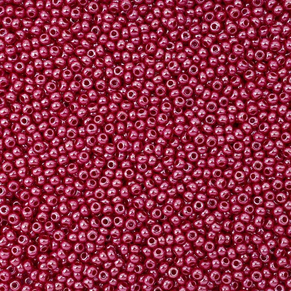 Бисер Preciosa непрозрачный с жемчужным покрытием 10/0 (2.3 мм), круг.отв., 50г, (98210)