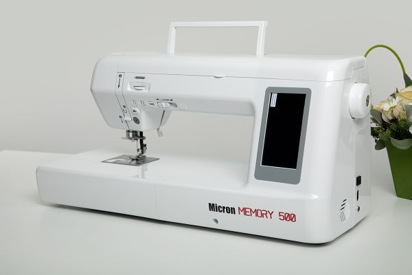 Швейная машина бытовая Micron Memory 500
