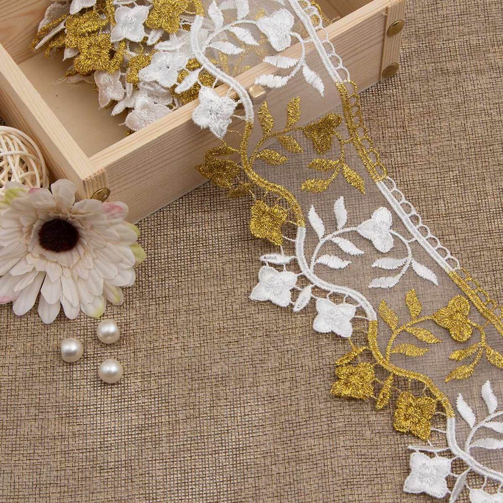 Кружево на сетке 80 мм, 3 метра (±4 см), 02