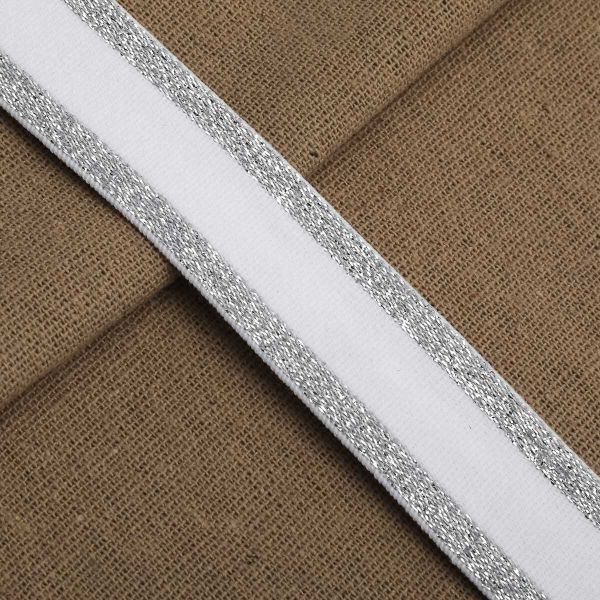Резинка декоративная металлик 24.0 мм / 25 метров, белый/серебро, S090301